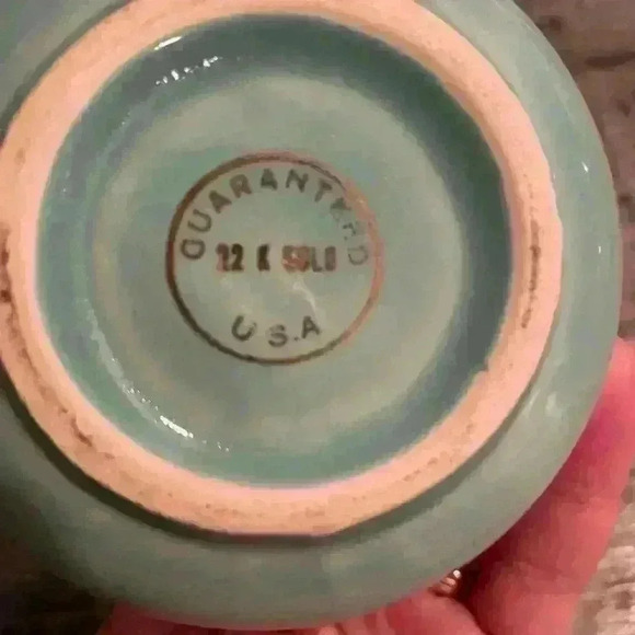 Hand Painted ceramic pottery vase, gold handle, blue color - Picture 4 of 4